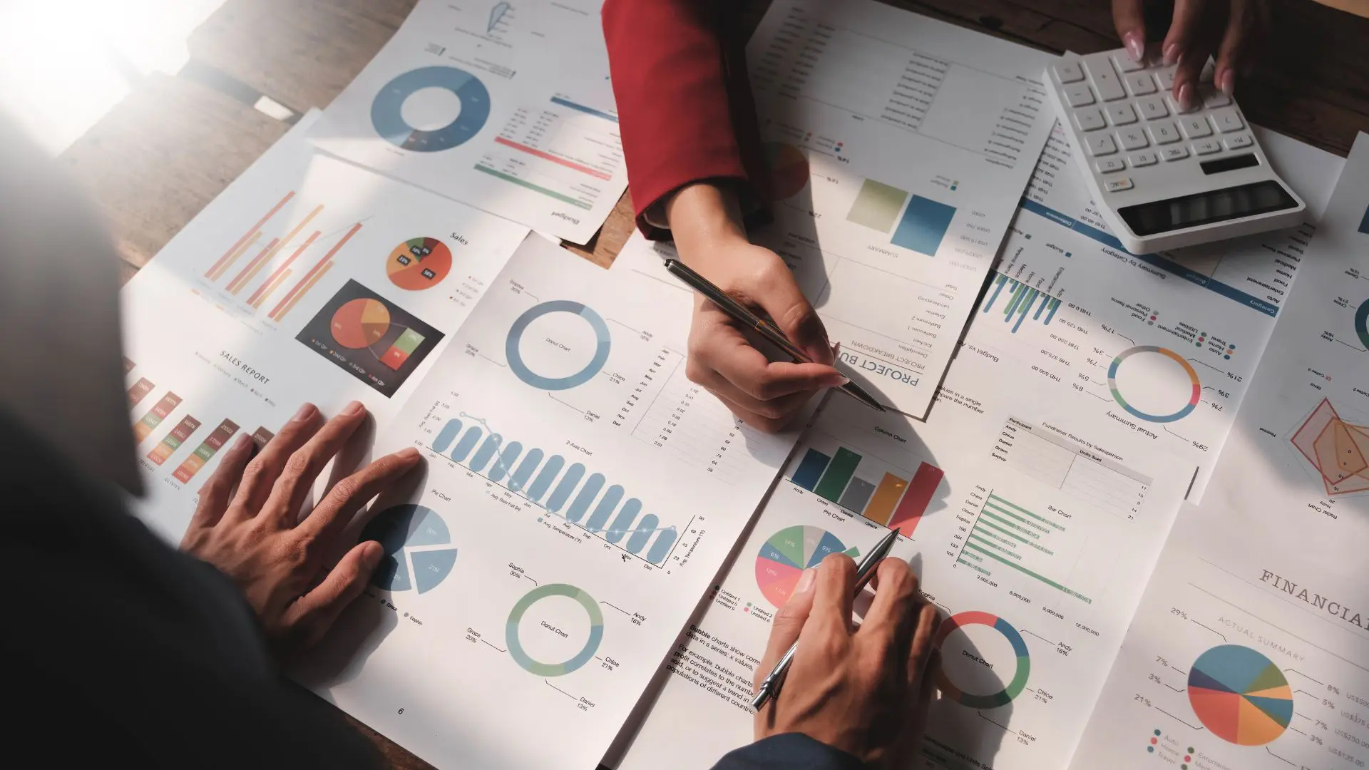 Brand Building Penggunaan Market Research Data Analytics › Creativeans