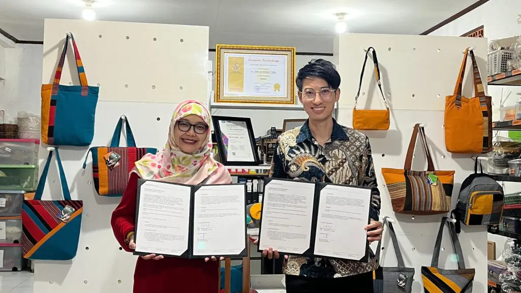 The Project Matters › Creativeans The Project Matters - MOU signing session with Lawe Indonesia and Creativeans