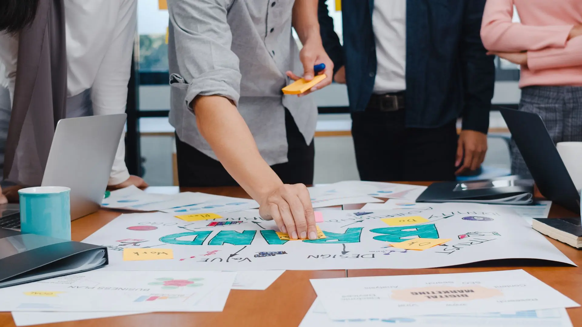 Creativeans_Apa itu Rebranding › Creativeans Creativeans_Apa itu Rebranding